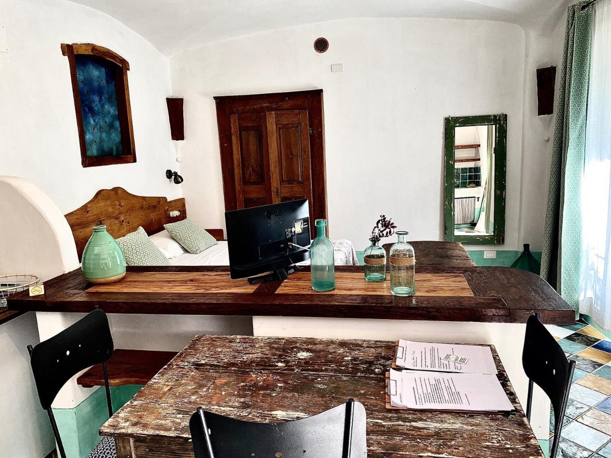 Casa Vacanze A Lea L'Ua フィナーレ・リーグレ エクステリア 写真