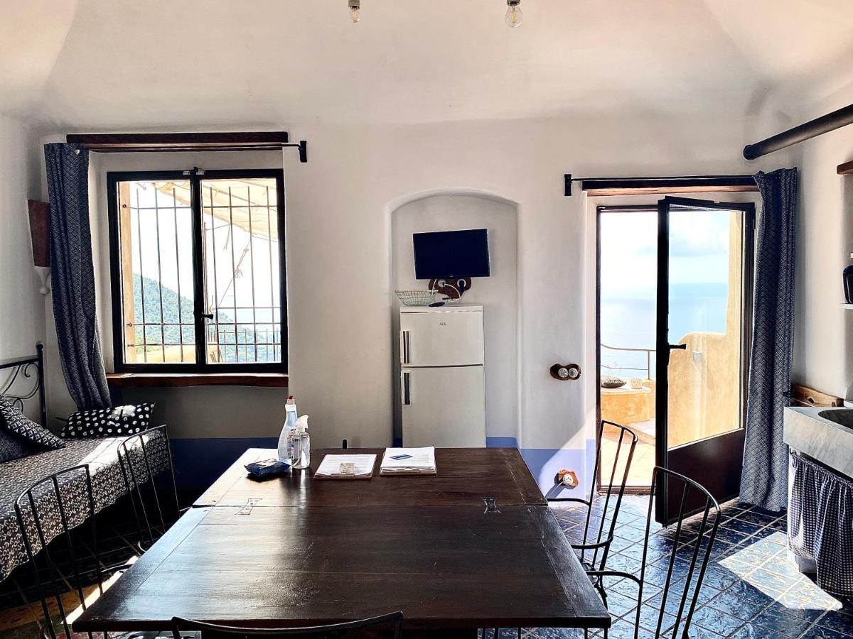 Casa Vacanze A Lea L'Ua フィナーレ・リーグレ エクステリア 写真