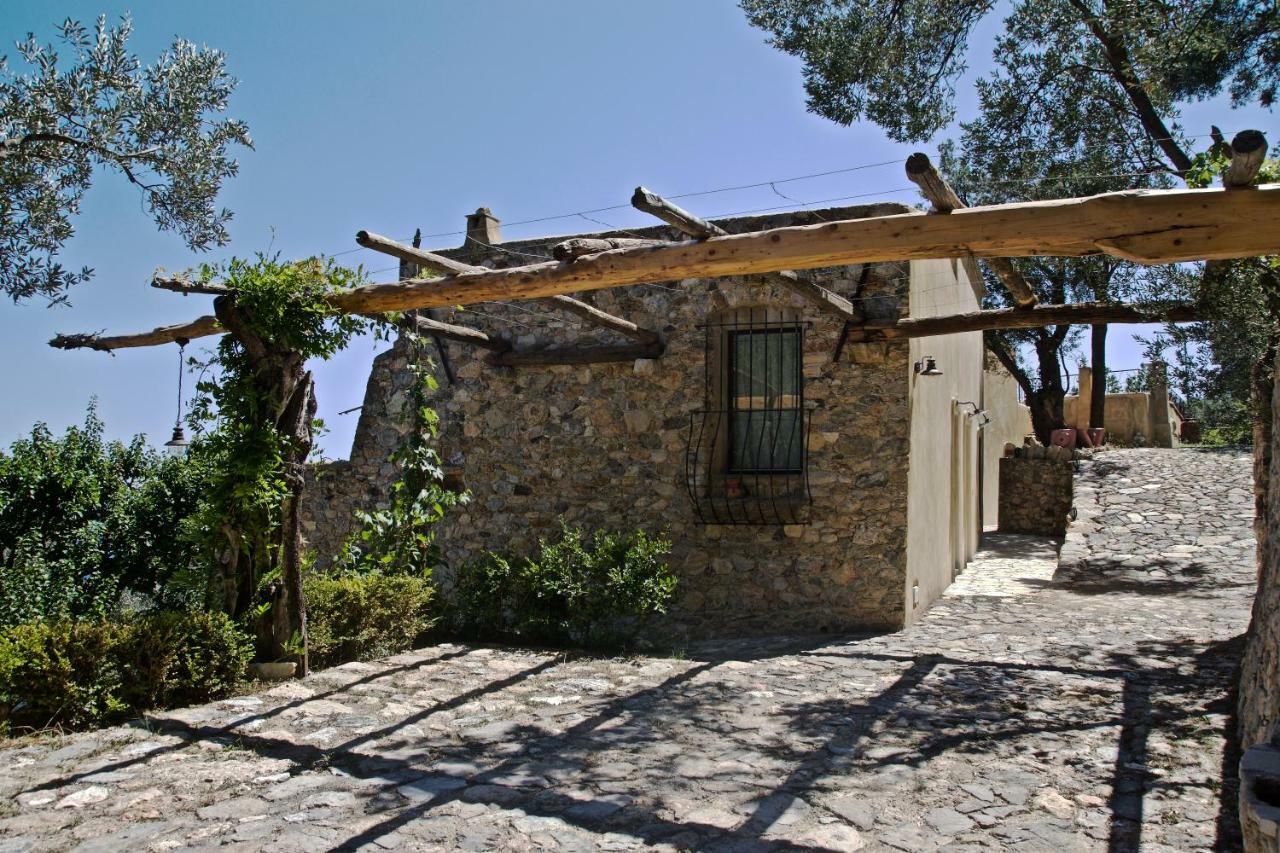 Casa Vacanze A Lea L'Ua フィナーレ・リーグレ エクステリア 写真